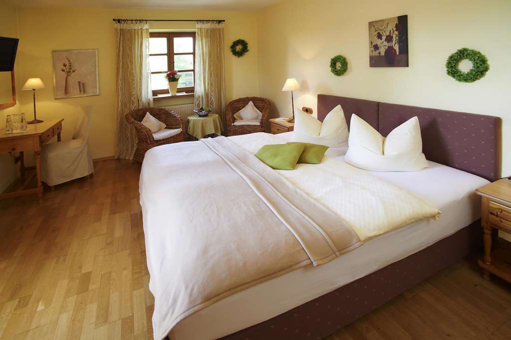 Hotel Oberwirt Obing Exterior photo