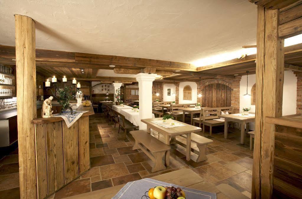 Hotel Oberwirt Obing Exterior photo